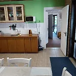 янчар з басейном Feriehus *