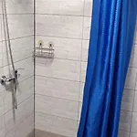 янчар з басейном Mykulychyn