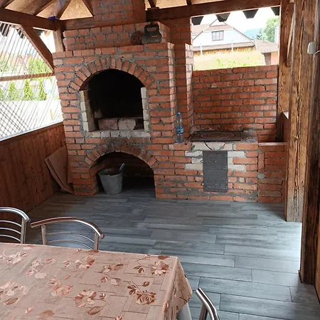 янчар з басейном Casa de Férias