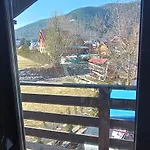 度假居 янчар з басейном