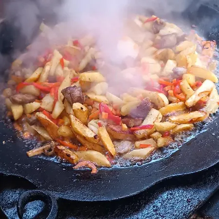 янчар з басейном Дом отдыха